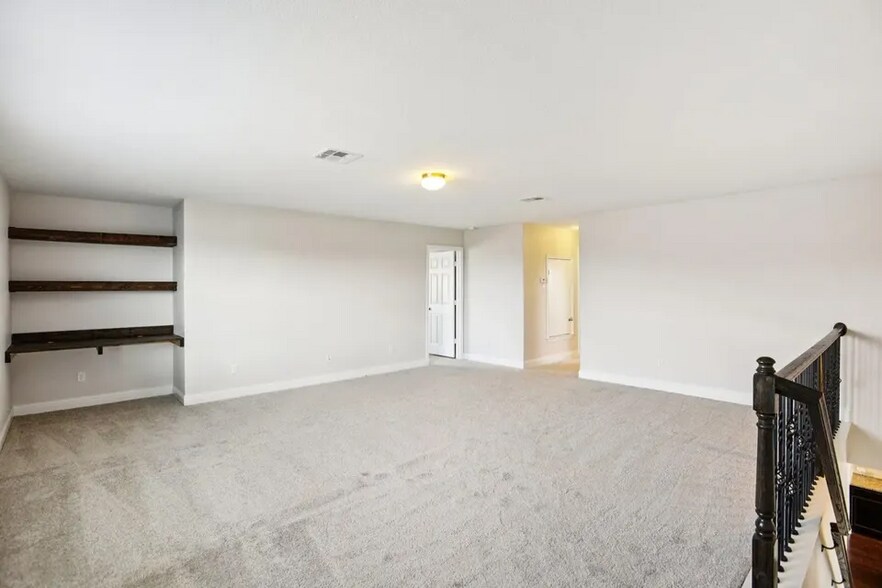 Building Photo - 19717 Shinning Isle Run