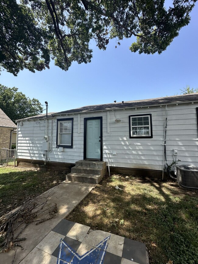 Building Photo - 4622 Stigall Dr