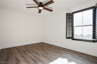 Building Photo - 10618 Sariah Skye Ave