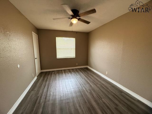 Building Photo - 1406 Christine Rd