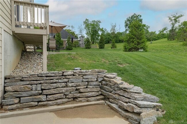 Building Photo - 225 Pointe Oakwood Way
