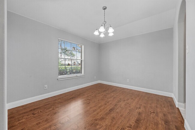 Building Photo - 18235 Silver Timber Ct