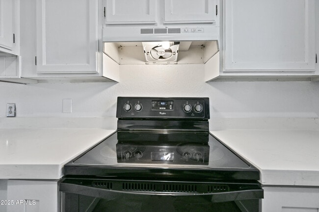Building Photo - 507 W Pebble Beach Dr