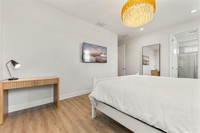 Building Photo - 284 Southfield St