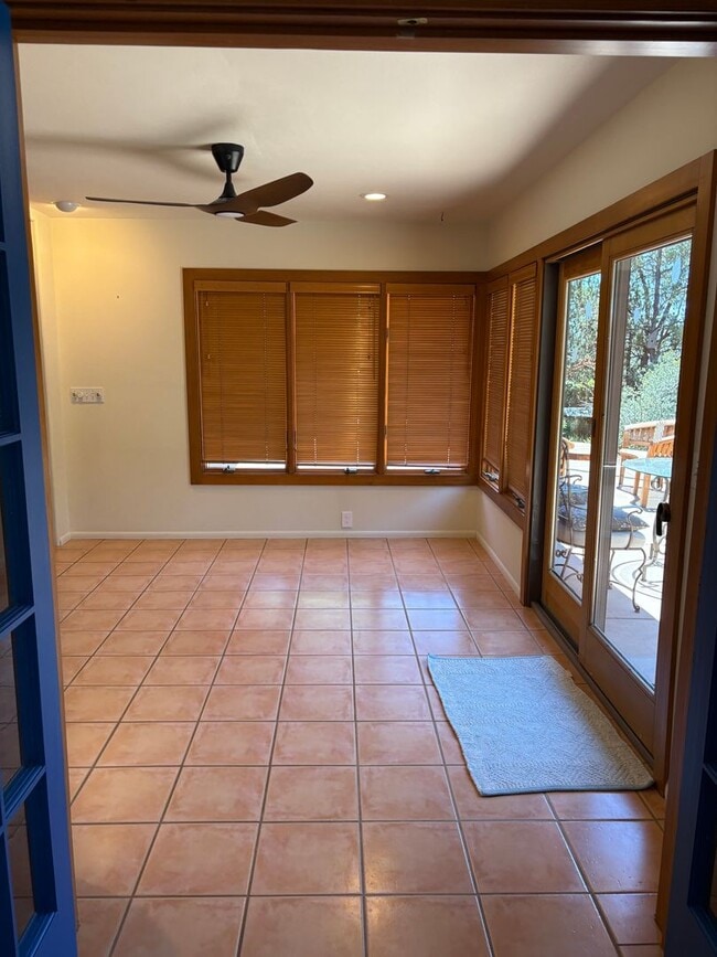 Building Photo - Unfurnished, 1-Year Long-Term Rental