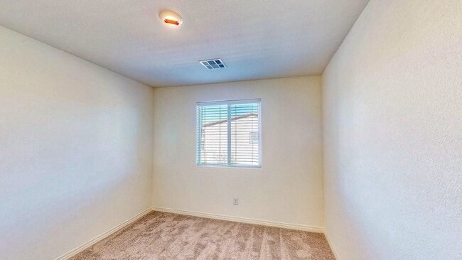 Building Photo - Cozy 2-story, 3BR 2BA townhome in a new community in North Las Vegas.