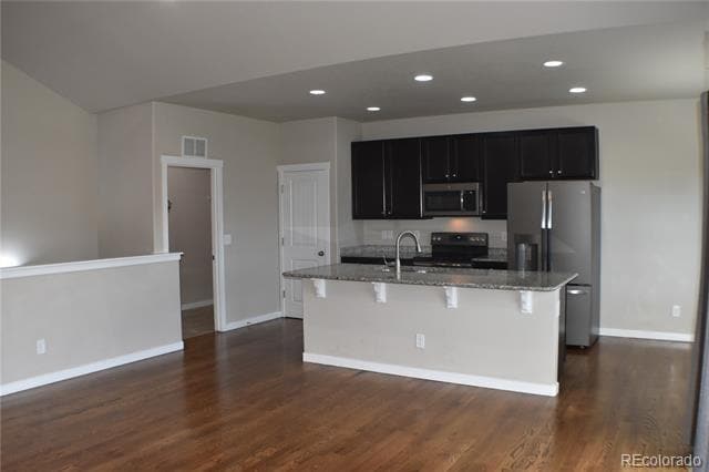 Building Photo - 7941 Barraport Dr