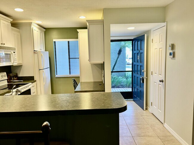 Building Photo - 4801 Esedra Ct