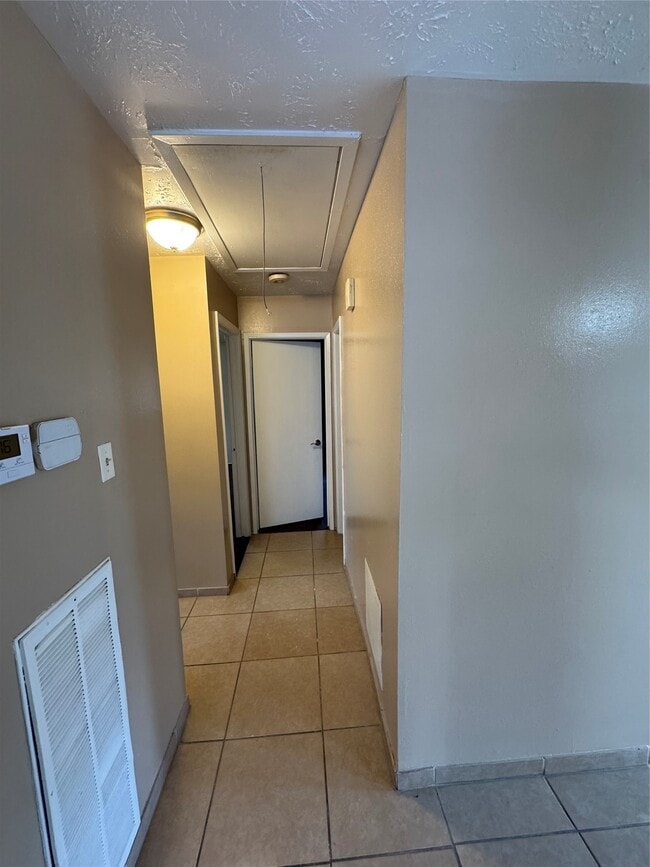 Building Photo - 4435 Brookhead Trail