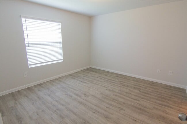 Building Photo - 5506 Hawksbury Creek Trail