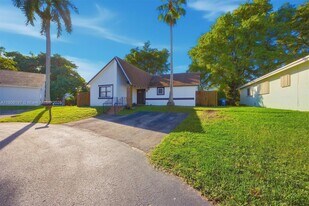 Building Photo - 13550 SW 286th Ter