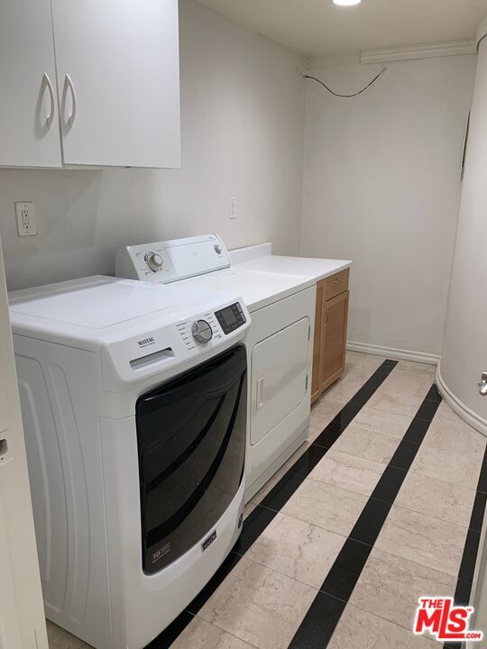Building Photo - 18162 Sweet Elm Dr