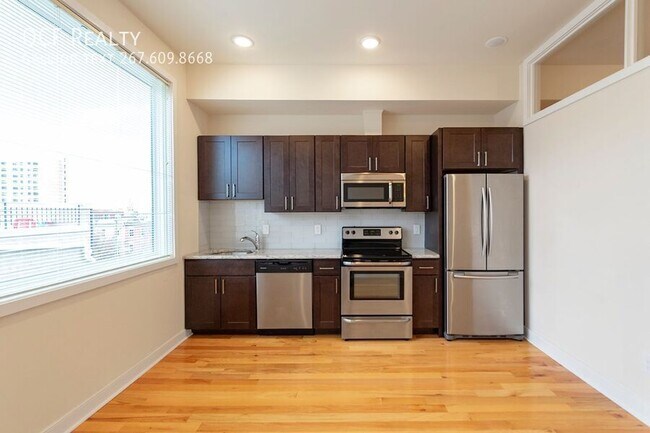 Building Photo - 1430 South St