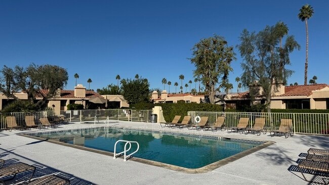 Building Photo - 72795 Fleetwood Cir