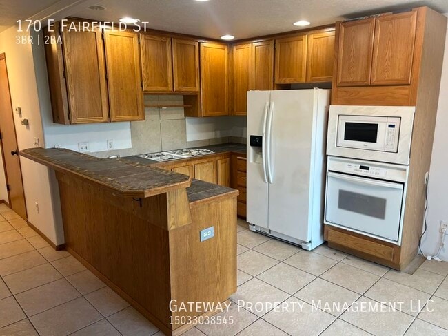 Building Photo - 170 E Fairfield St