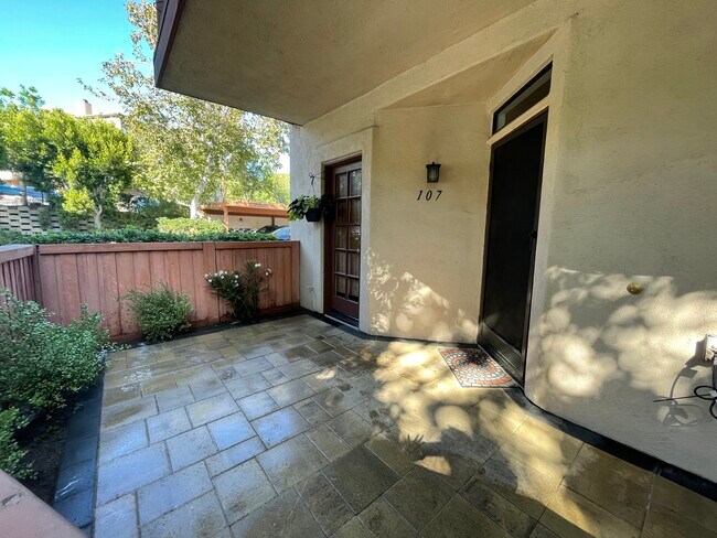 patio - 4039 Carmel View Rd