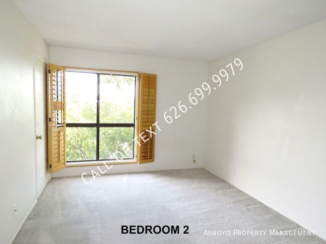 Building Photo - 617 Cabrillo Villas