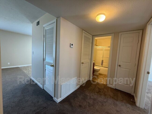 Building Photo - 7907 Canonero Way