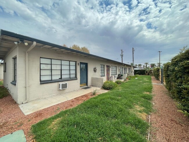 Primary Photo - IMPERIAL CORNER APARTMENTS - AVAILABLE NOW