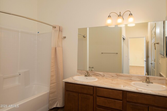 Building Photo - 1900 Kestrel Cir