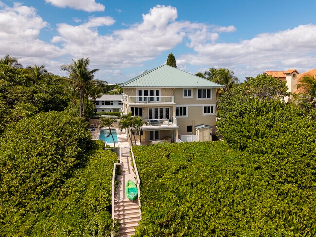 Building Photo - 4535 Coquina Rd