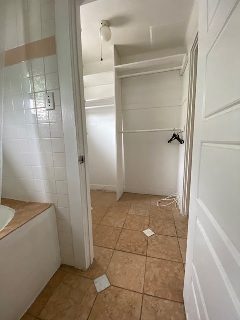 Building Photo - 649 Santa Clara Ave