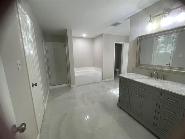 Building Photo - 3152 Pine Valley Dr