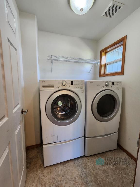 Building Photo - 2804 W Rogers Ct