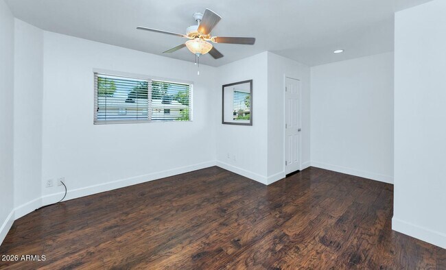 Building Photo - 5805 N Granite Reef Rd
