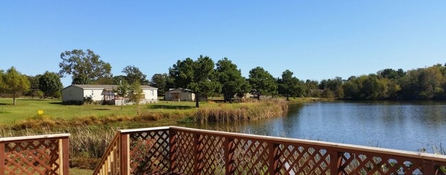 Primary Photo - Canton Lakeside Village