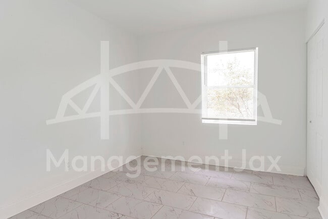 Building Photo - 3622 Ardisia Rd