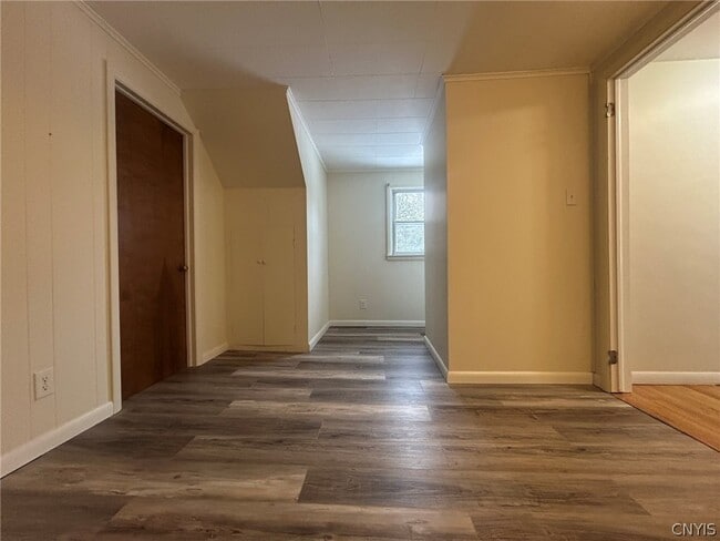 Building Photo - 3 Wills Dr