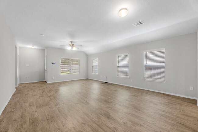Building Photo - 18922 Cedar Moss Ct