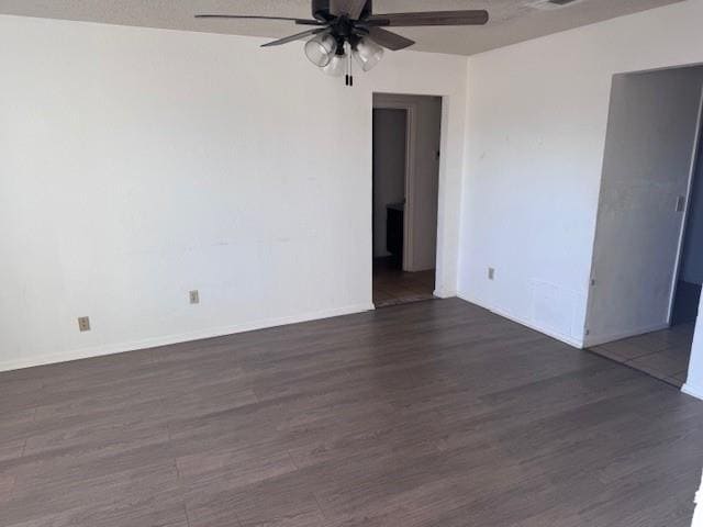 Building Photo - 1435 26th St NE