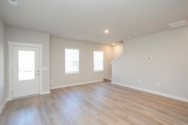 Building Photo - 4509 Sardius Dr