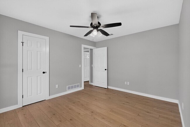 Building Photo - Renovated Home In the Coveted Allen ISD