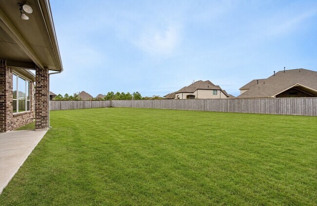 Building Photo - 21307 Blue Wood Aster Ct