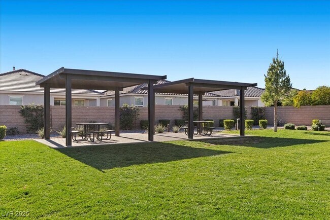 Building Photo - 4181 Nopal Serrano Ave