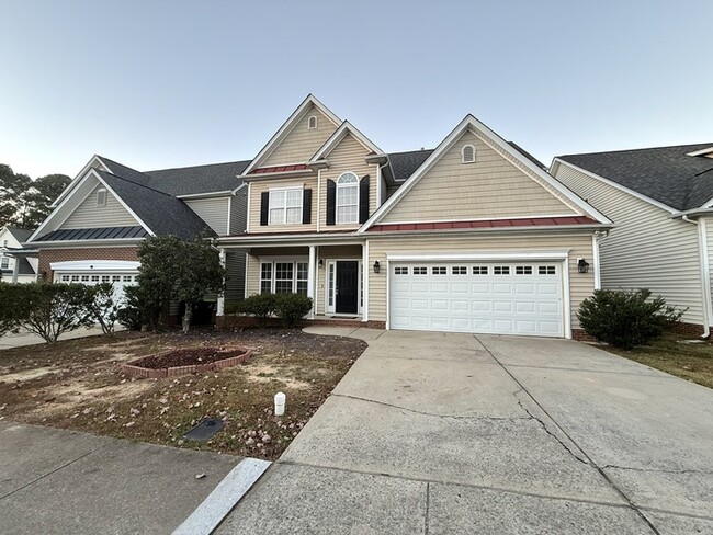 Primary Photo - HUGE 5 Bedroom 3 Stroy Home with Fenced in...