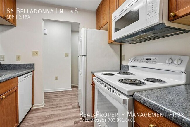 Building Photo - 86 Belladonna Ln