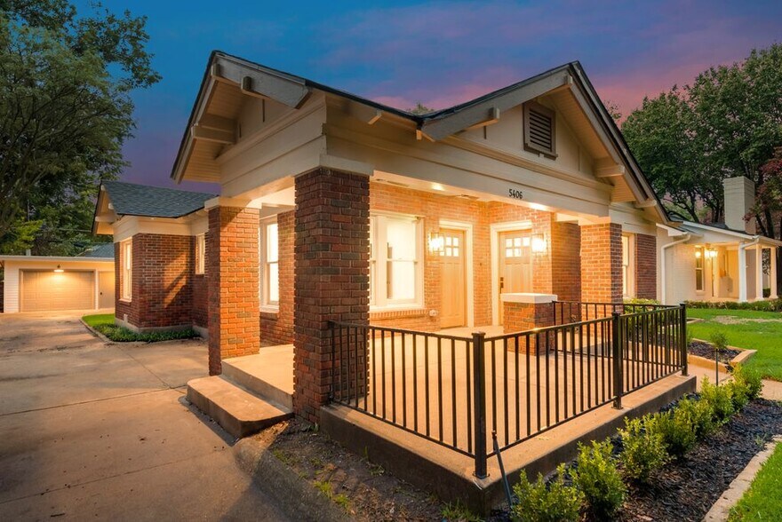 Building Photo - 5406 Vanderbilt Ave