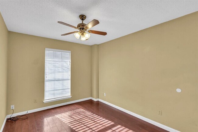 Building Photo - 12922 Marimba Trail