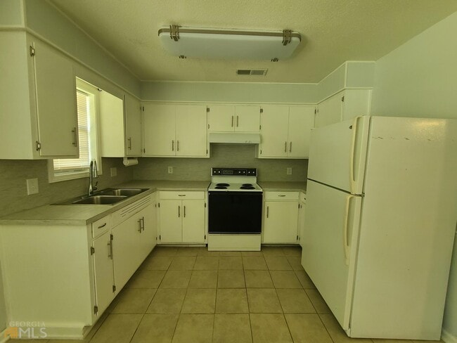 Building Photo - 1403 Parsons Ct