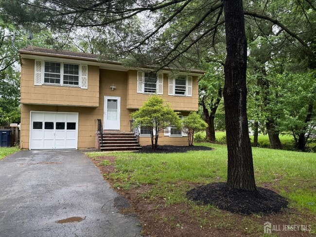 Building Photo - 5 Pelmont Pl