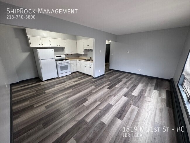 Building Photo - 1819 N 21st St