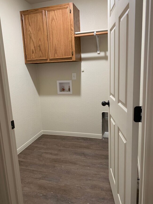 Building Photo - 6704 Student Union Dr