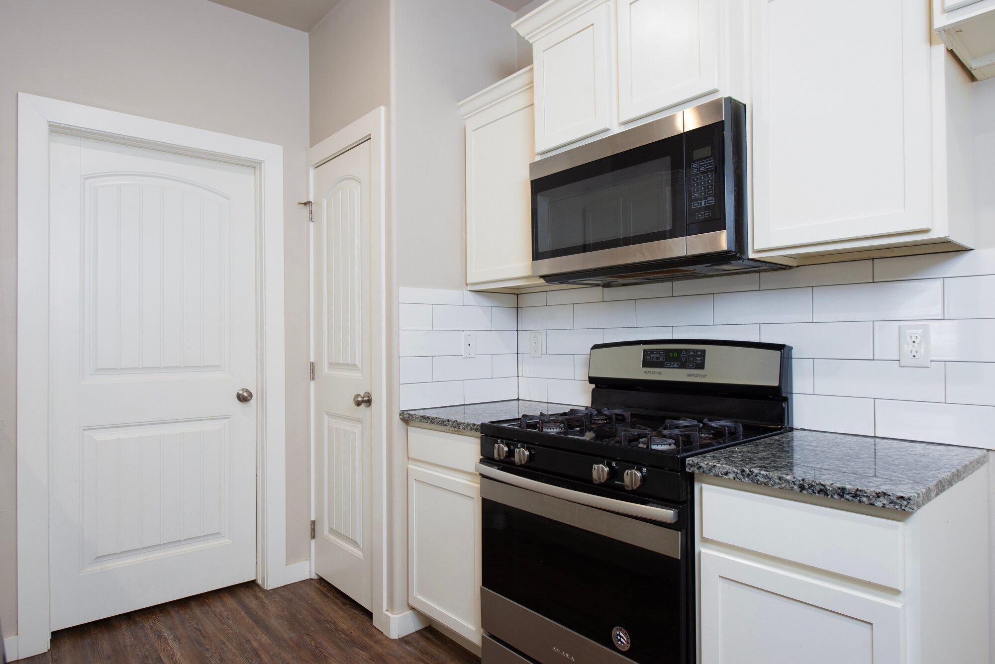 Building Photo - 5219 Oakwood Villas Ct