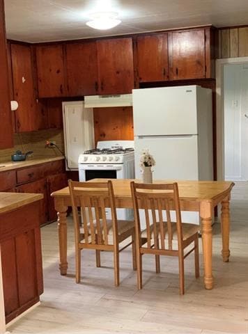 Building Photo - 1001 S 27th St