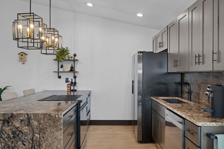 Building Photo - 4780 S Polderland Way