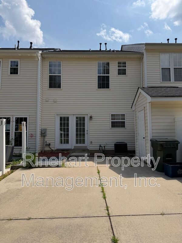 Building Photo - 737 Atherton Way